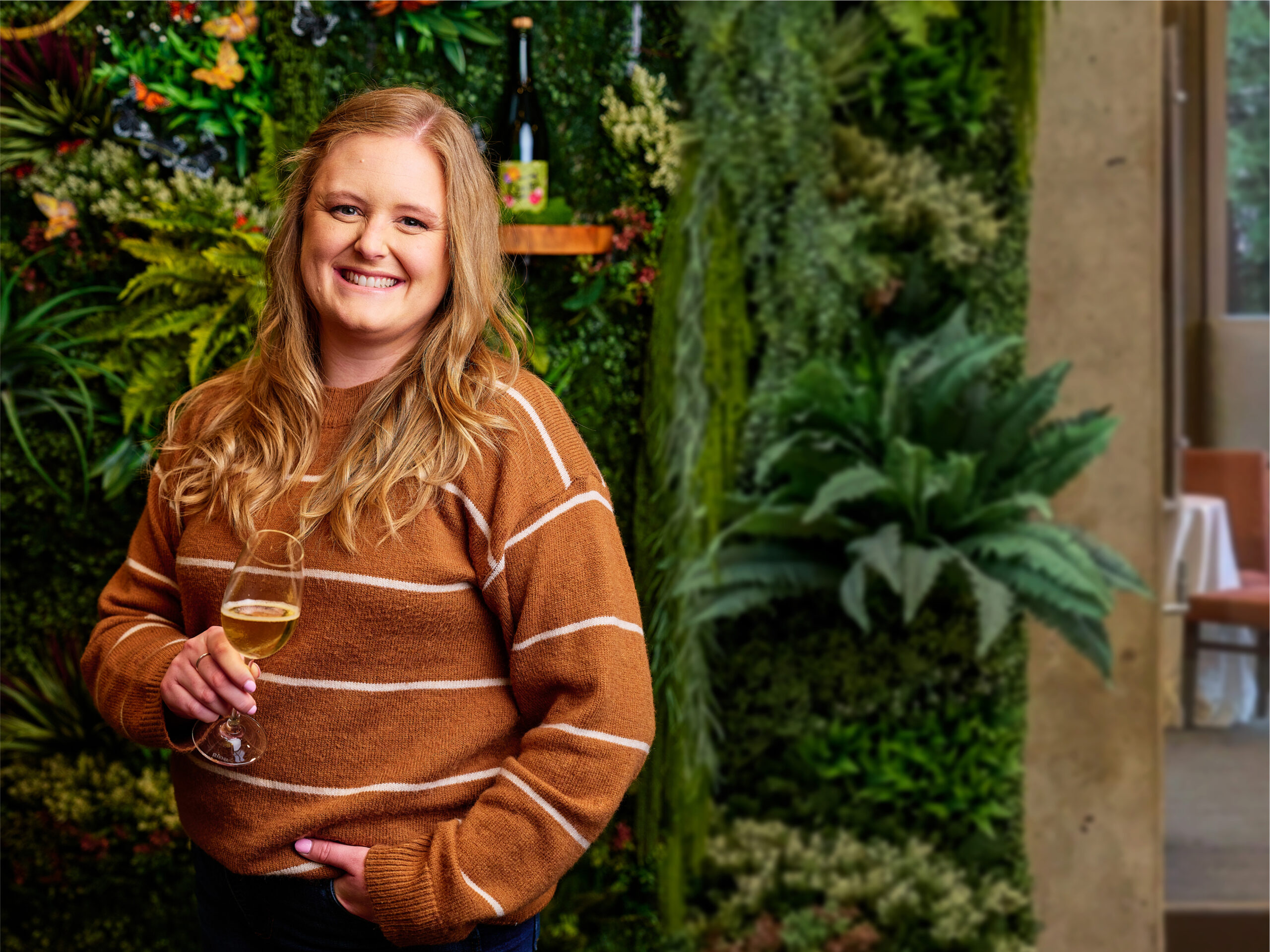 J Vineyards & Winery Asoc. Manager Consumer Experience Alexandra Kirker